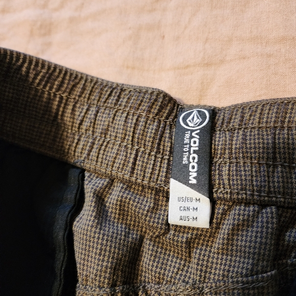 Volcom Frickin Mix EW Short 19 - Picture 5 of 7